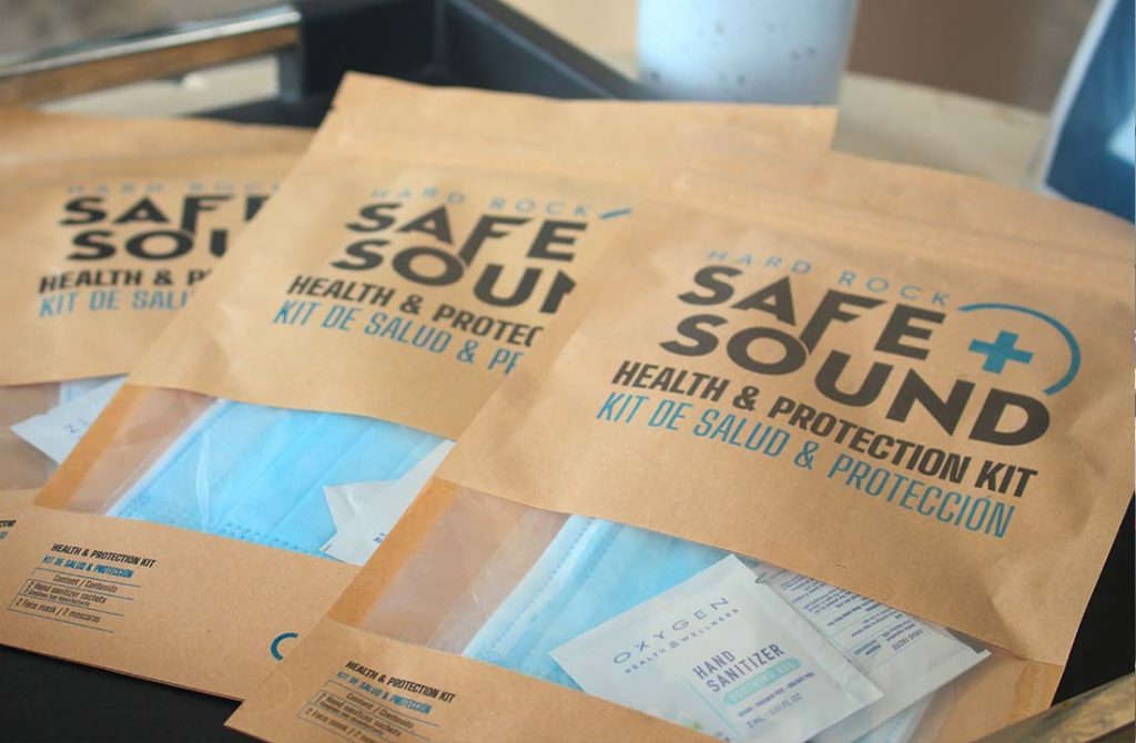 Personal sanitation kit