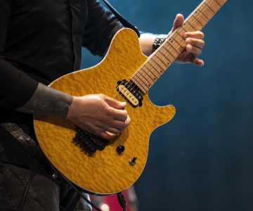 🕺 Elvis Presley Tribute by Alex Gomez