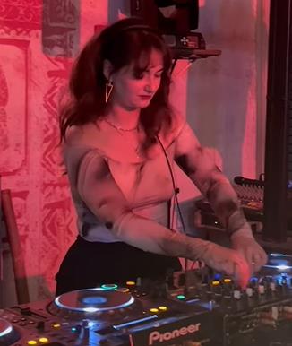 CLARISSA DALILA DJ SET