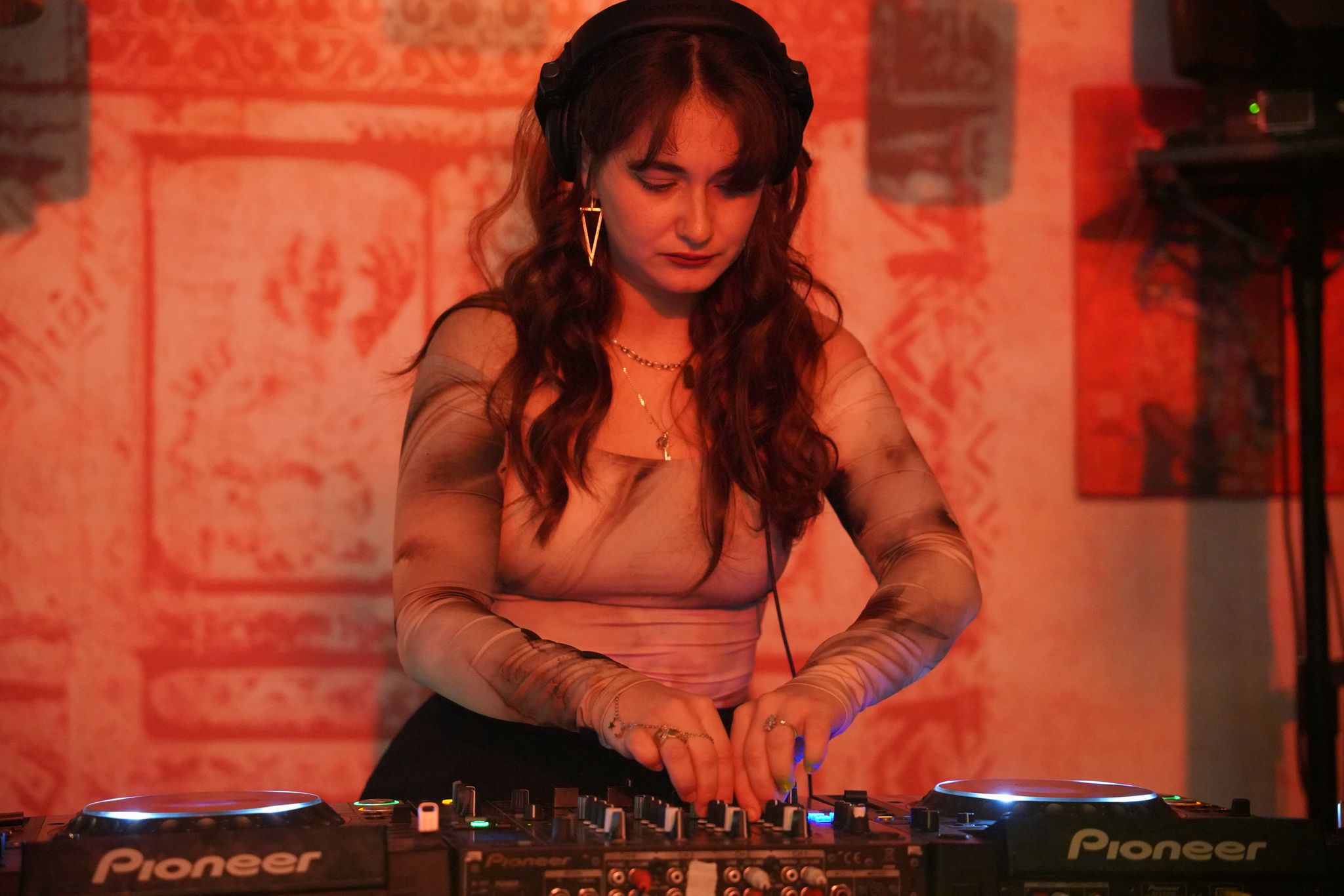 CLARISSA DALILA: DJ SET