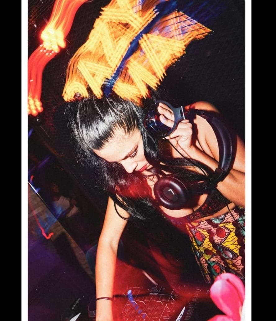 DJ CRAZY MAMA