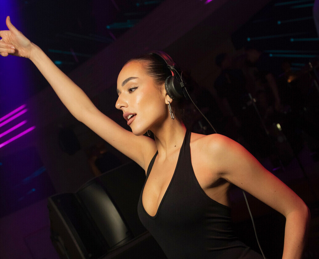 SELINA LABARA DJ SET