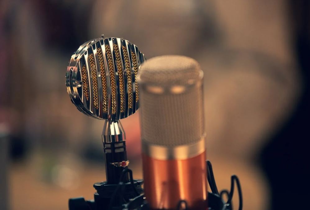 OPEN MIC ROAR CONCERT
