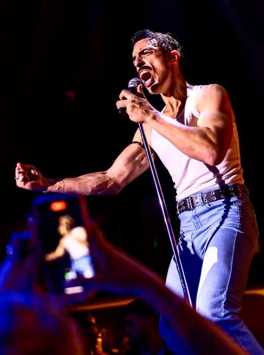 FREDDIE MERCURY TRIBUTE