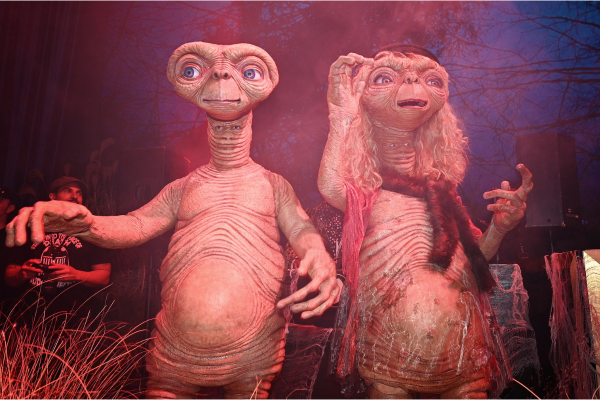 Heidi Klum and her husband dressed up as ET